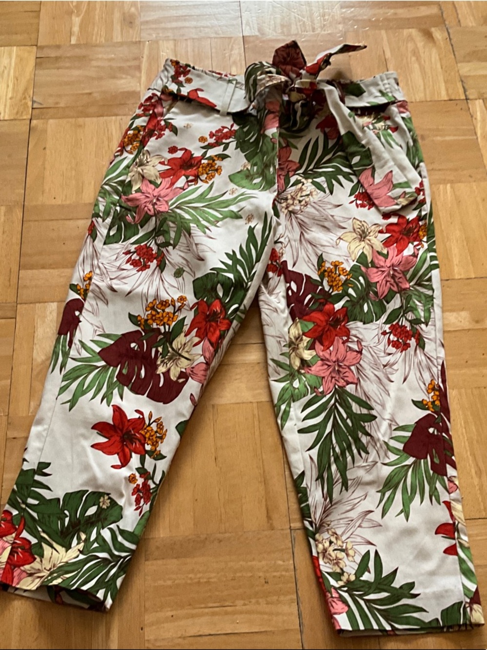 Bella Rose Closet Tropical Floral Paperbag Waist Pants - Cream, Green, Red